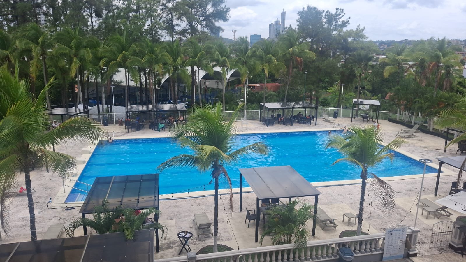 Piscina regular